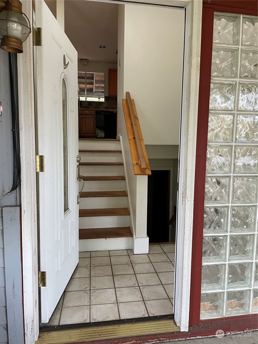 Photo of 28615 SE 226th Street, Maple Valley, WA 98038 (MLS # 2012798)