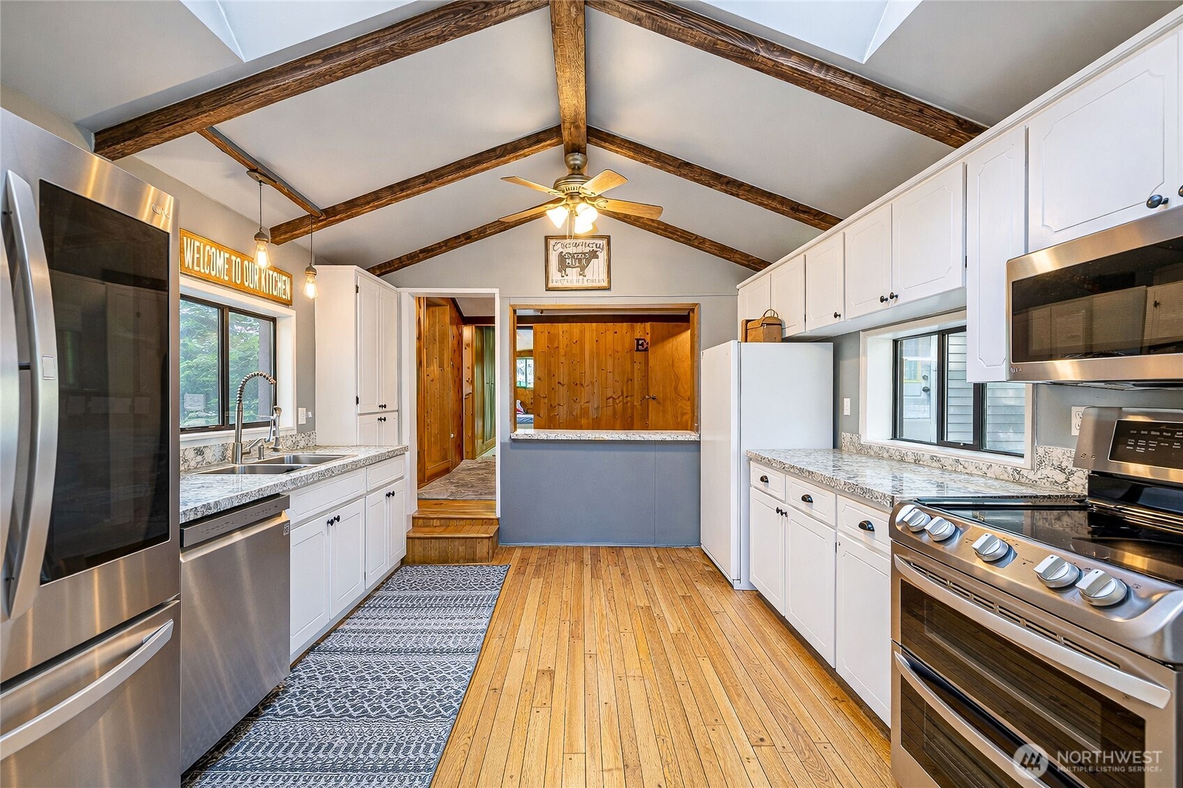 37627 W Lake Walker Drive SE