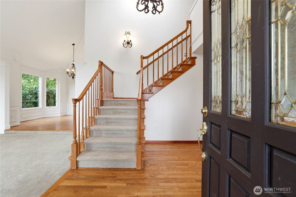 Photo of 18605 SE 174th Way, Renton, WA 98058 (MLS # 2505897)