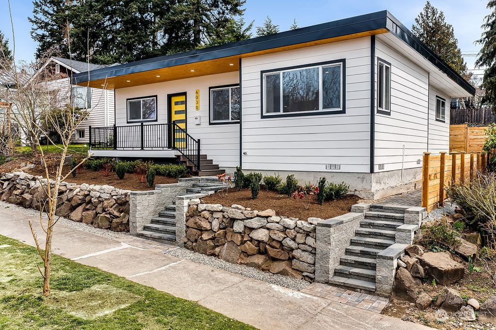 Photo of 6030 42nd Avenue SW, Seattle, WA 98136 (MLS # 2050426)