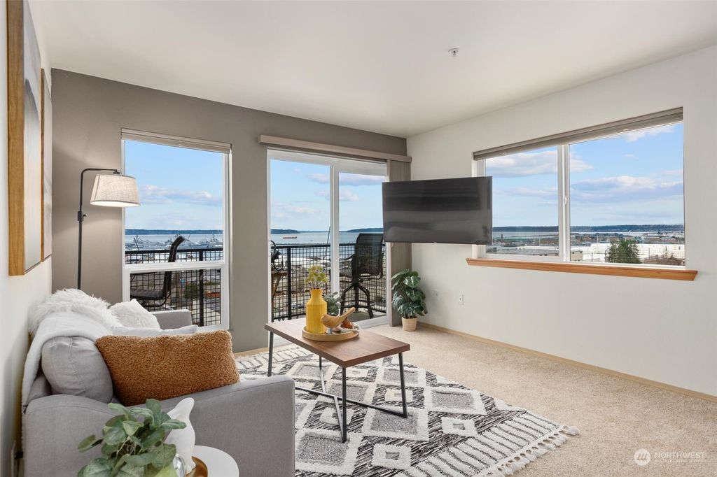 Photo of 2818 Grand Avenue #B612, Everett, WA 98201 (MLS # 2317736)