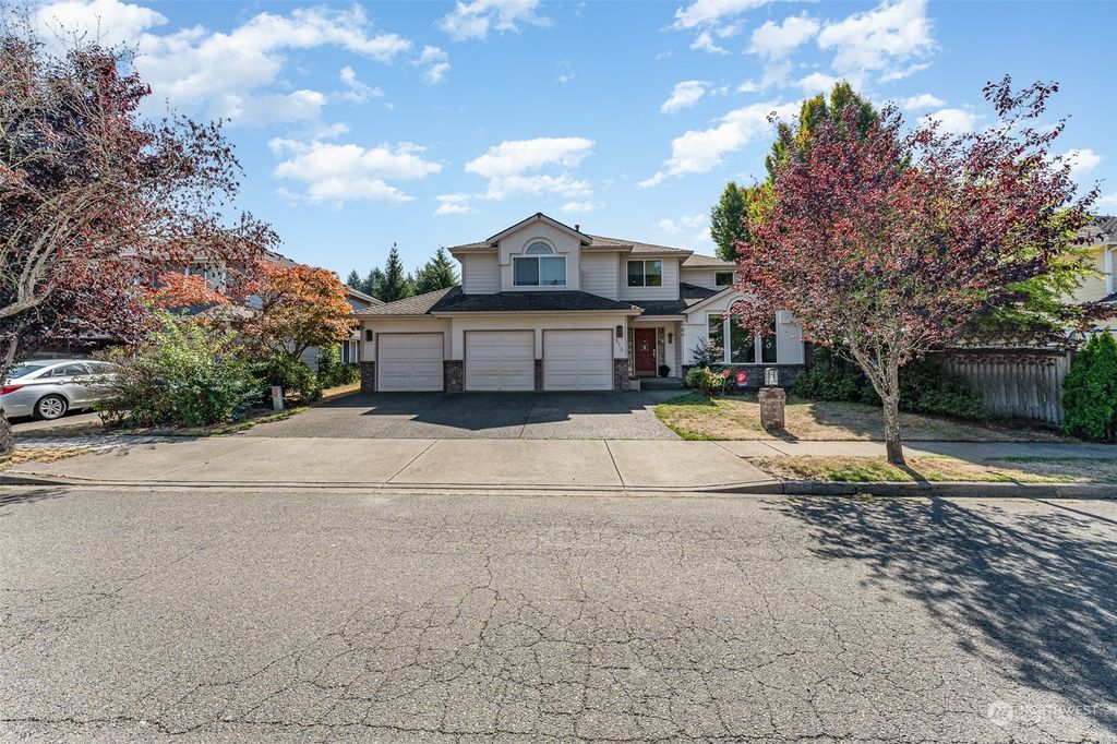Photo of 513 SW 352nd Street, Federal Way, WA 98023 (MLS # 2154543)