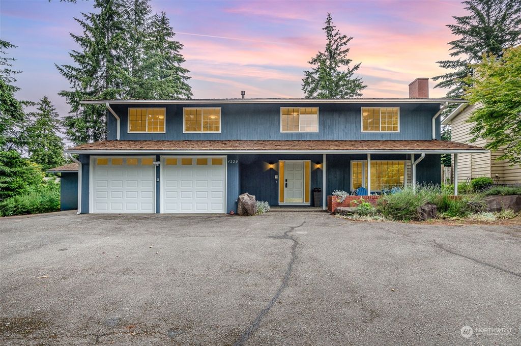 Photo of 4220 88th Avenue SE, Mercer Island, WA 98040 (MLS # 2300565)
