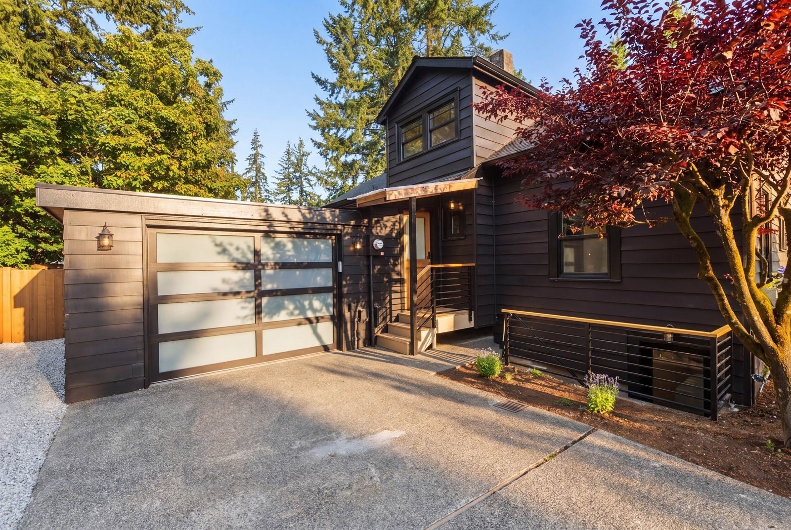 3513 NE 187th Court