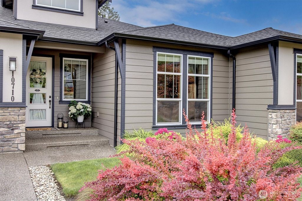 Photo of 10710 209th Avenue SE, Snohomish, WA 98290 (MLS # 2419821)