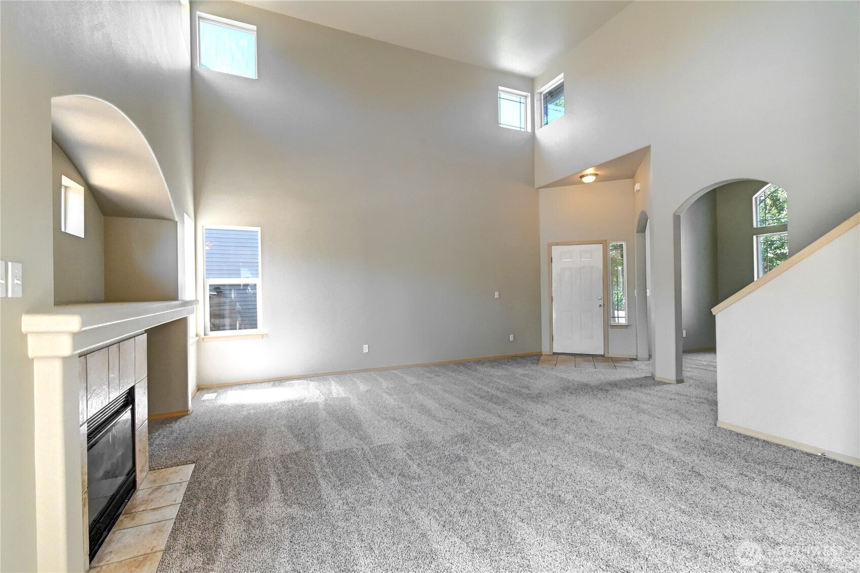 14413 Sandy Glen E