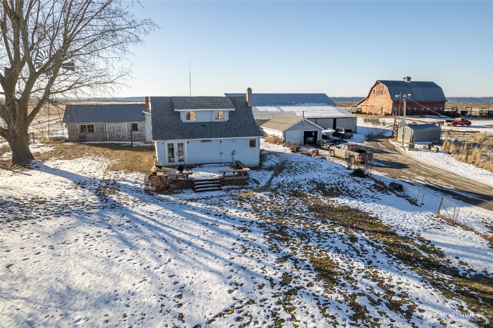 Listing image 1