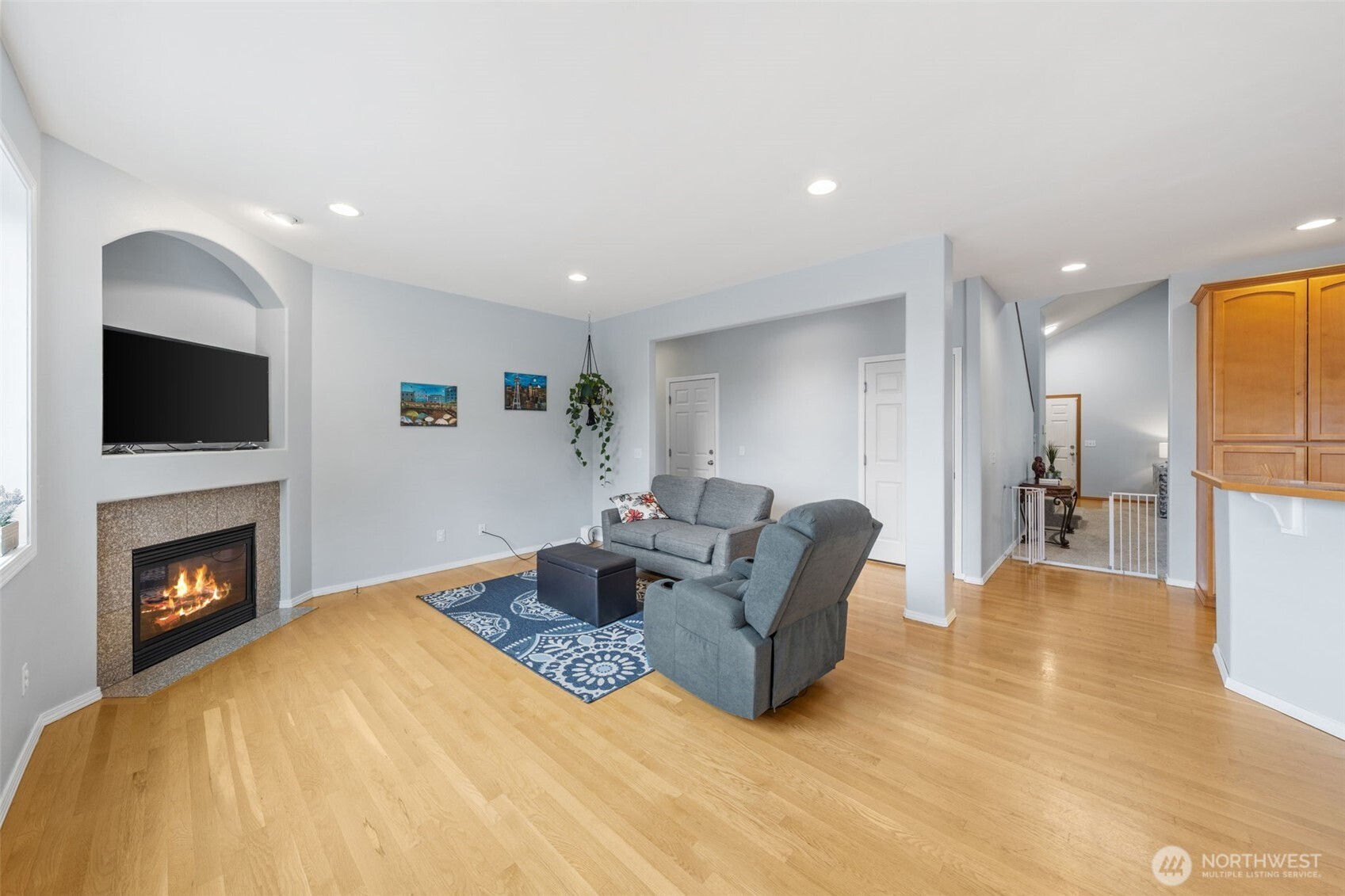 1207 10th Avenue