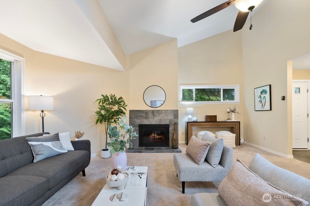Photo of 14633 NE 40th Street #K8, Bellevue, WA 98007 (MLS # 2580895)