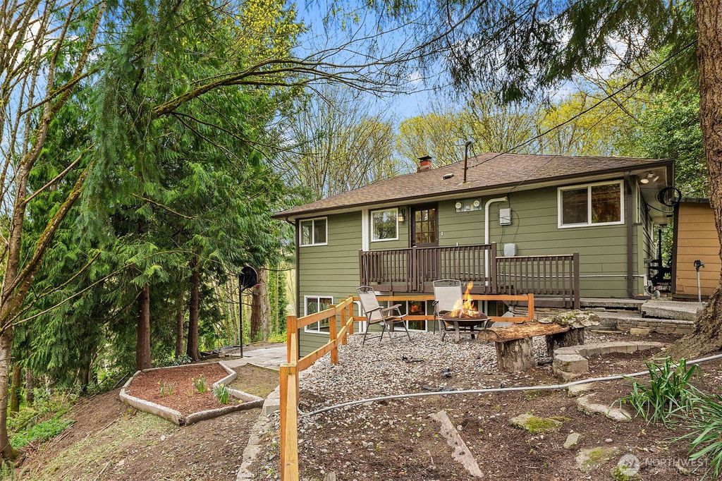 Photo of 6759 21st Avenue SW, Seattle, WA 98106 (MLS # 2358744)