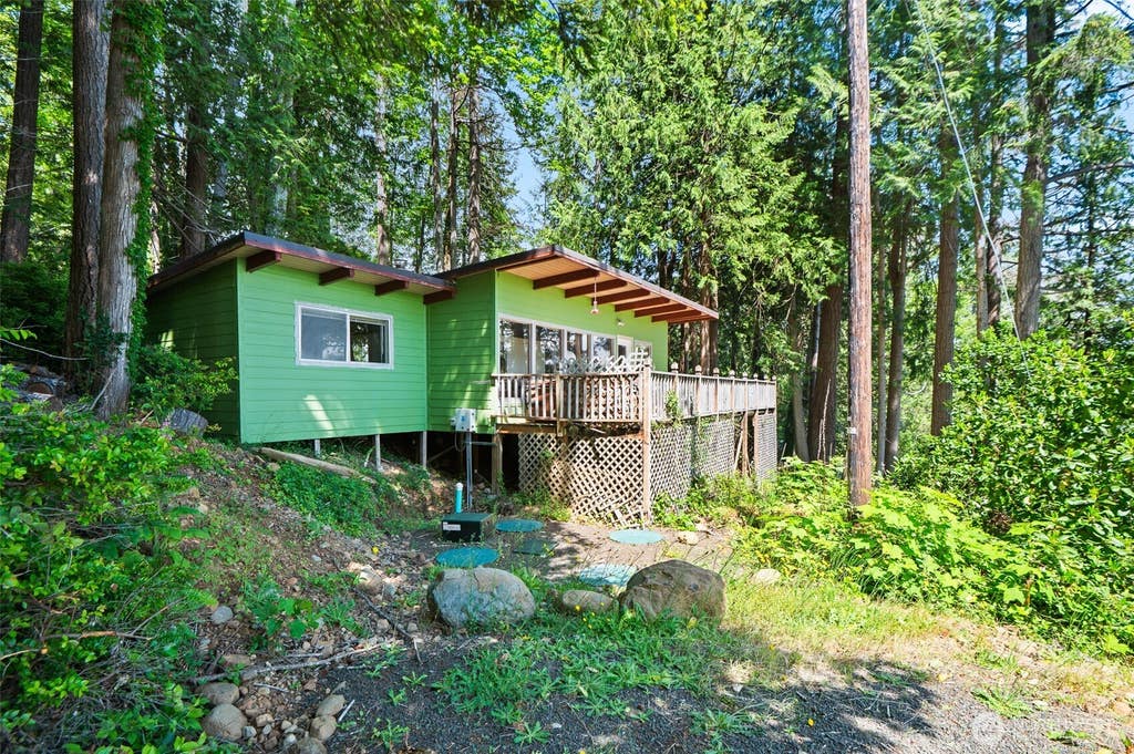 Photo of 98 Hidden Cove, Lilliwaup, WA 98555 (MLS # 2533923)