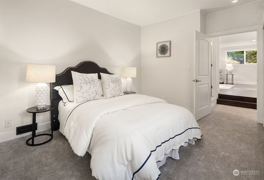 listing image 9369785197987856976