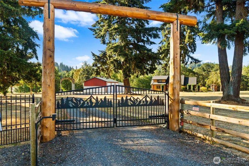 17812 Old Hwy 99 SW