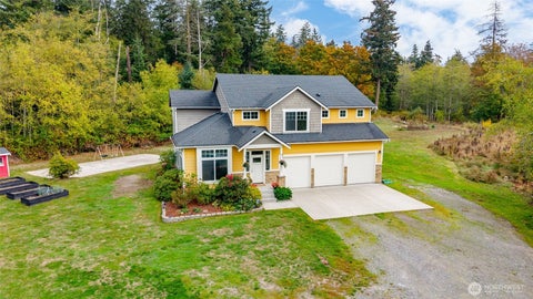 Photo of 3302 Taylor Road, Oak Harbor, WA 98277 (MLS # 2592623)