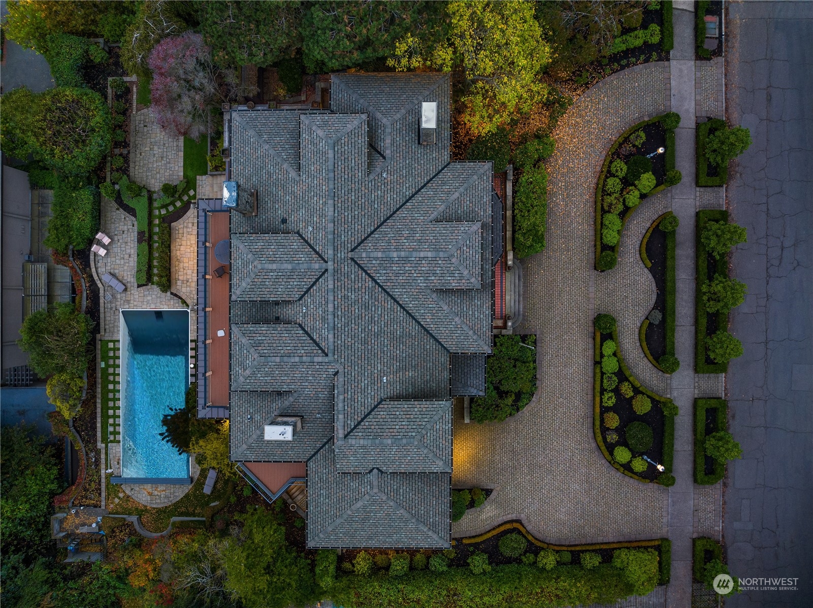 421 W highland Drive