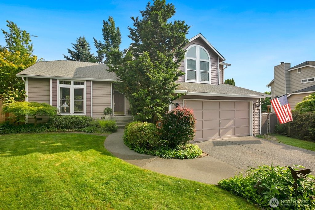 Photo of 22212 126th Place SE, Kent, WA 98031 (MLS # 2388306)