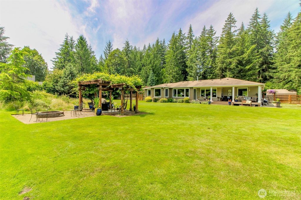 Photo of 3009 107th Avenue SW, Olympia, WA 98512 (MLS # 2544423)