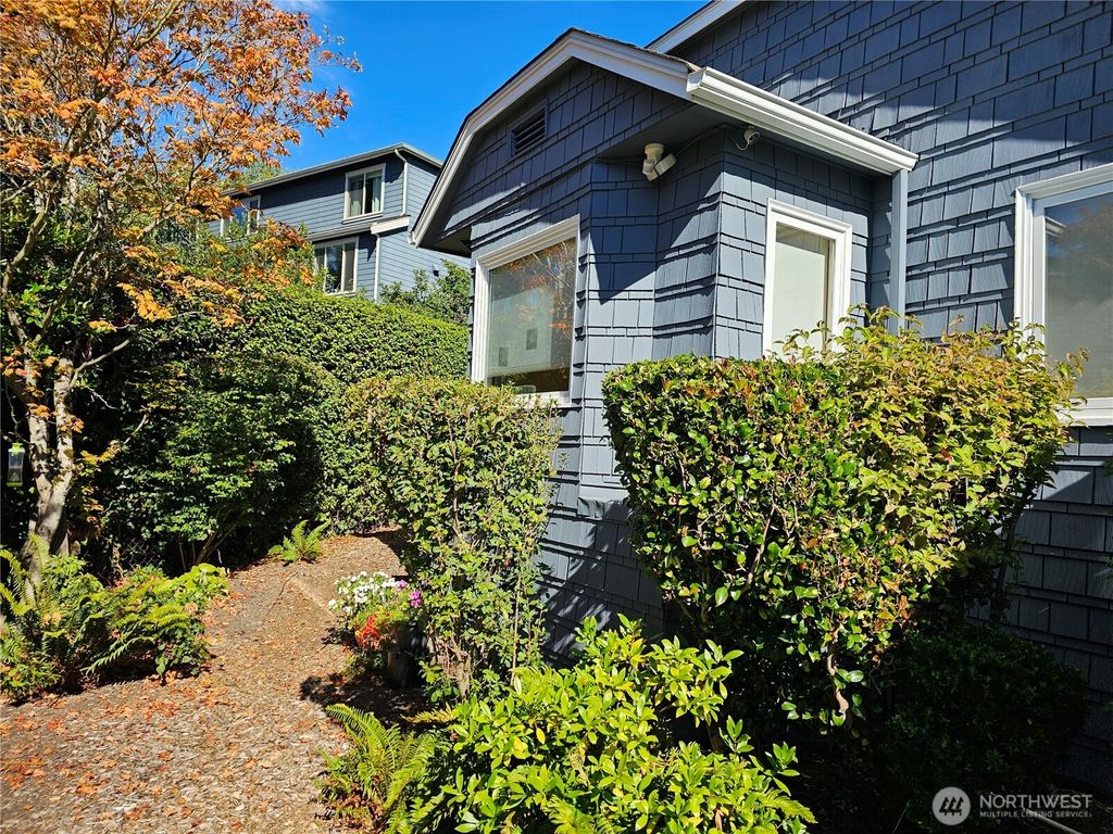 Photo of 2822 Prosch Avenue W, Seattle, WA 98119 (MLS # 2443296)