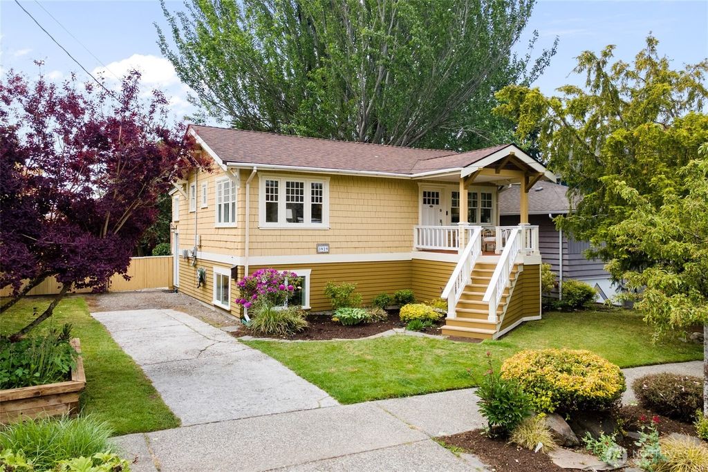 Photo of 3929 SW Elmgrove Street, Seattle, WA 98136 (MLS # 2380231)