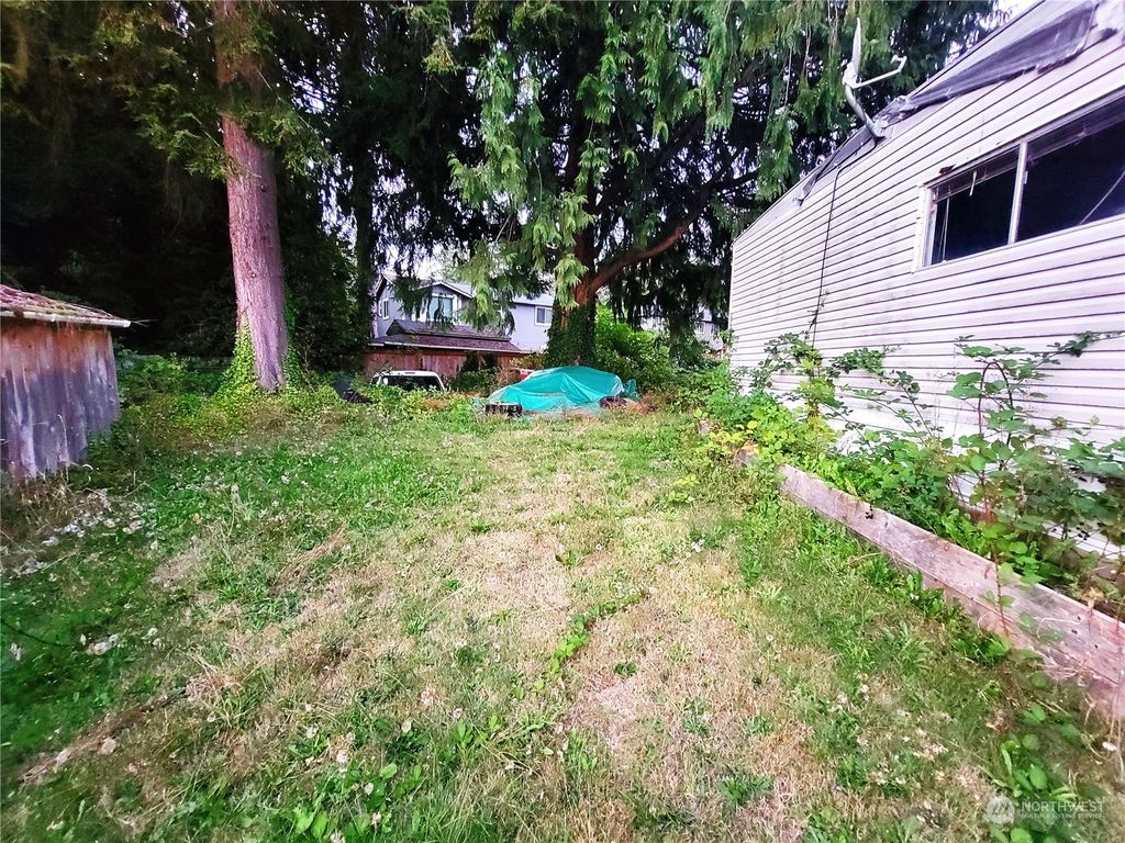 Photo of 12421 219th Place SE, Snohomish, WA 98296 (MLS # 2288523)