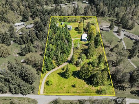 Photo of 13103 284th Avenue E, Buckley, WA 98321 (MLS # 2476658)