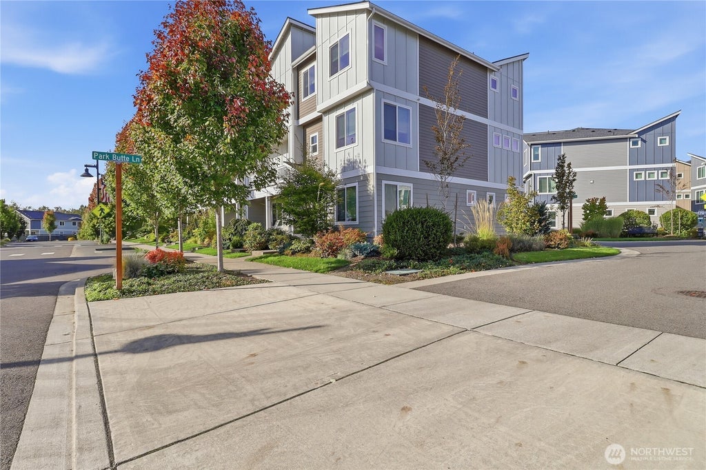 Photo of 22998 Cherry Street, Black Diamond, WA 98010 (MLS # 2588539)