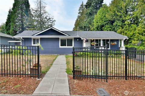 Photo of 21502 52nd Avenue W, Mountlake Terrace, WA 98043 (MLS # 2435035)