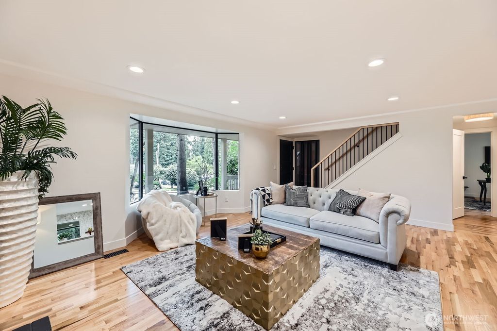 Photo of 13623 NE 75th Street, Redmond, WA 98052 (MLS # 2448360)