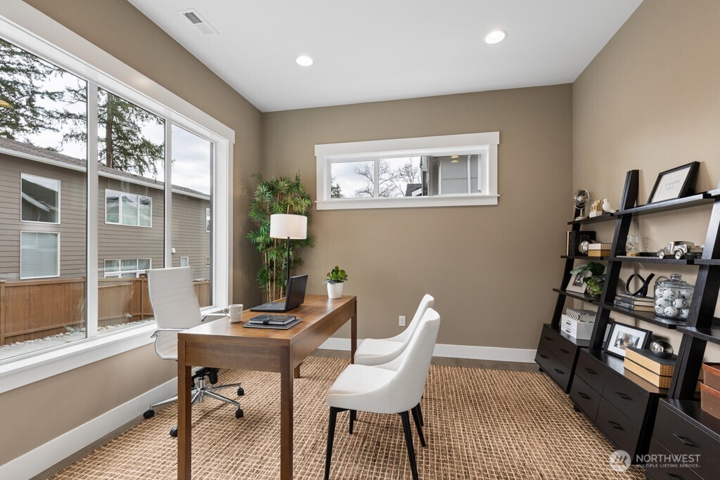 24922 SE 17th Street 1