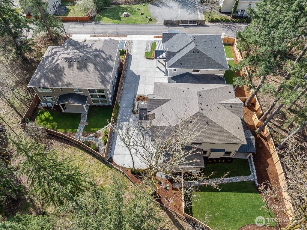 Photo of 24922 SE 17th Street #1, Sammamish, WA 98075 (MLS # 2488952)