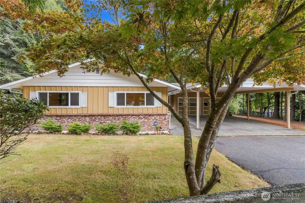 Photo of 124 Clark Creek Lane, Longview, WA 98632 (MLS # 2583236)