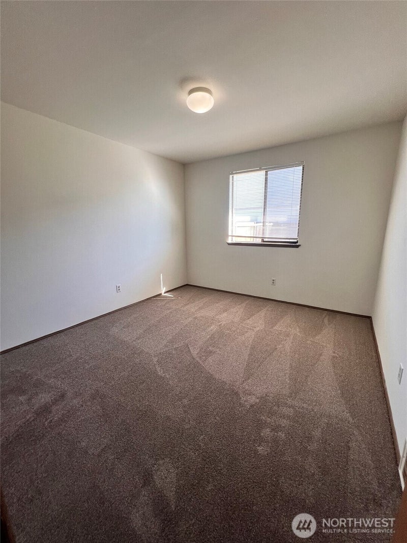 930 S 22nd Court