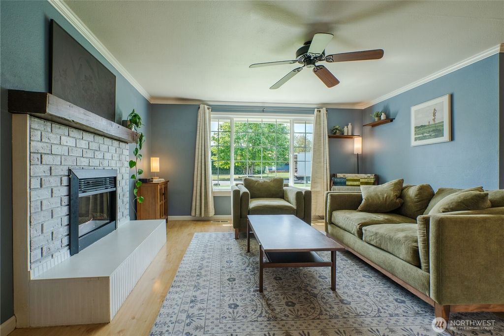 Photo of 1291 Garden Circle, Lynden, WA 98264 (MLS # 2515792)