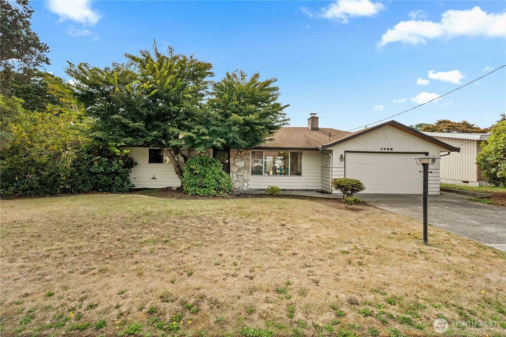 Photo of 1702 4th Street NE, Auburn, WA 98002 (MLS # 2581019)