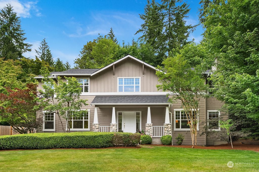 Photo of 15008 225th Avenue NE, Woodinville, WA 98077 (MLS # 2135223)