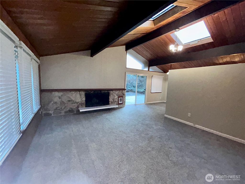 Photo of 118 140th Street SW, Everett, WA 98208 (MLS # 2482356)