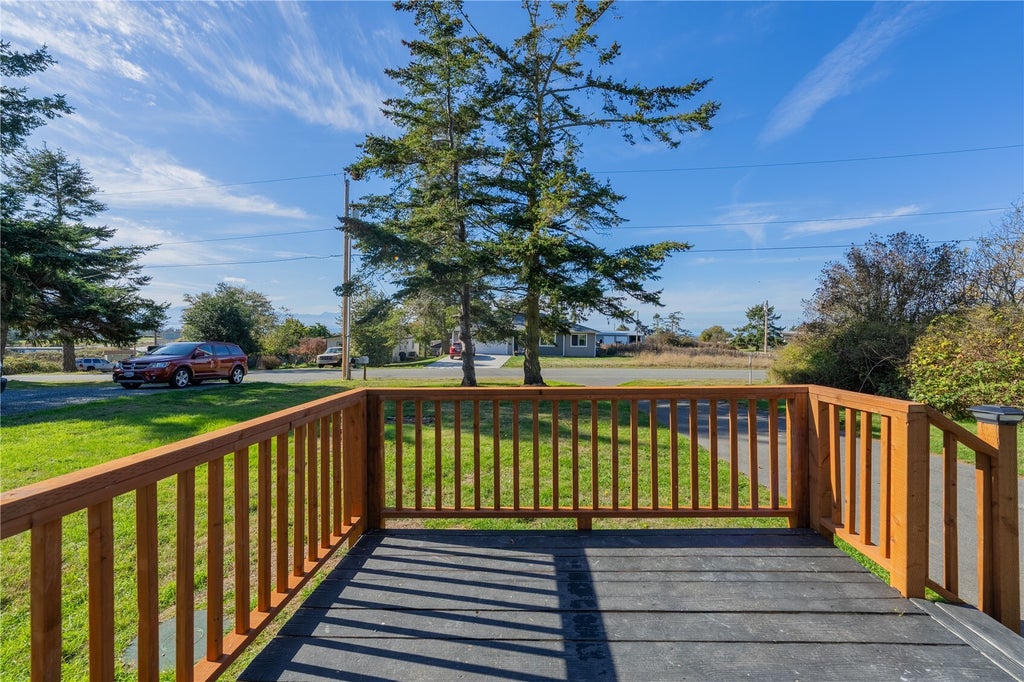 Photo of 760 El Pozo Street, Coupeville, WA 98239 (MLS # 2596567)
