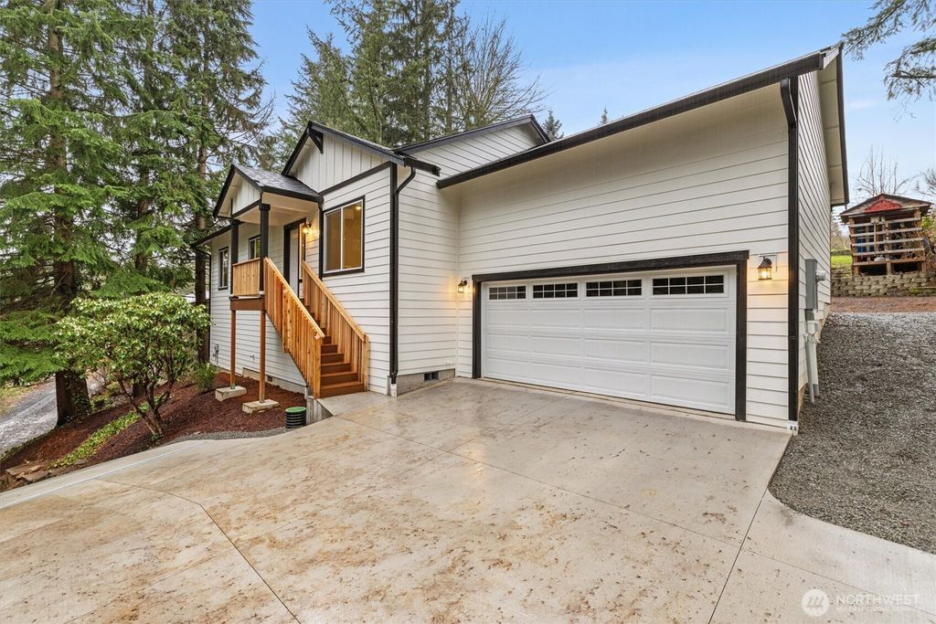 Photo of 10510 Woods Lake Road, Monroe, WA 98272 (MLS # 2480198)