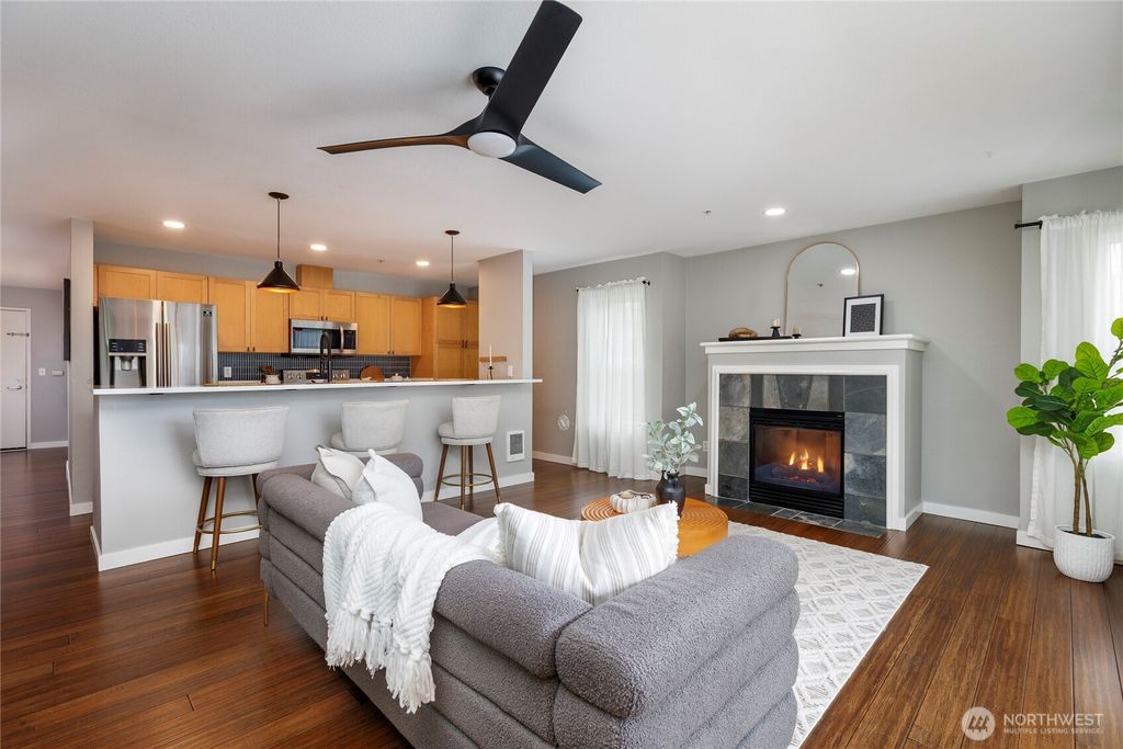 Photo of 4409 California Avenue SW #203, Seattle, WA 98116 (MLS # 2528494)