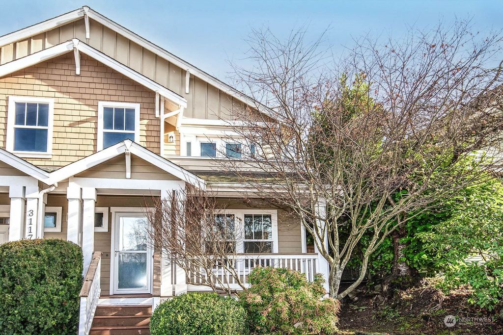 Photo of 3117 Norton Avenue #B, Everett, WA 98201 (MLS # 2027711)