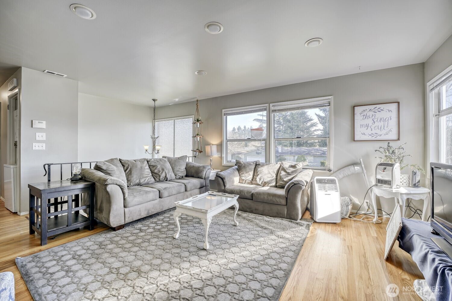 1401 Lake Youngs Way SE