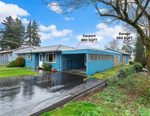 Photo of 9412 4th Avenue SW, Seattle, WA 98106 (MLS # 2487853)