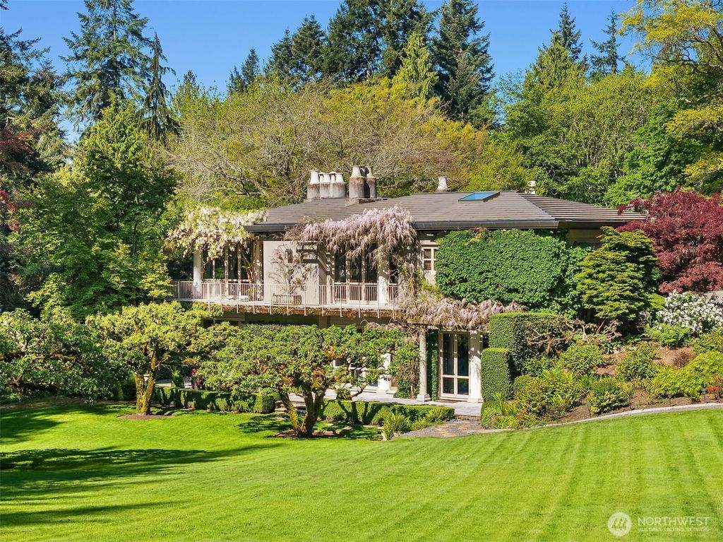 Photo of 107 NW Highland Drive, Seattle, WA 98177 (MLS # 2371513)