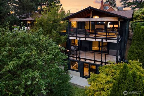 Photo of 2816 S Hudson Street, Seattle, WA 98108 (MLS # 2428559)