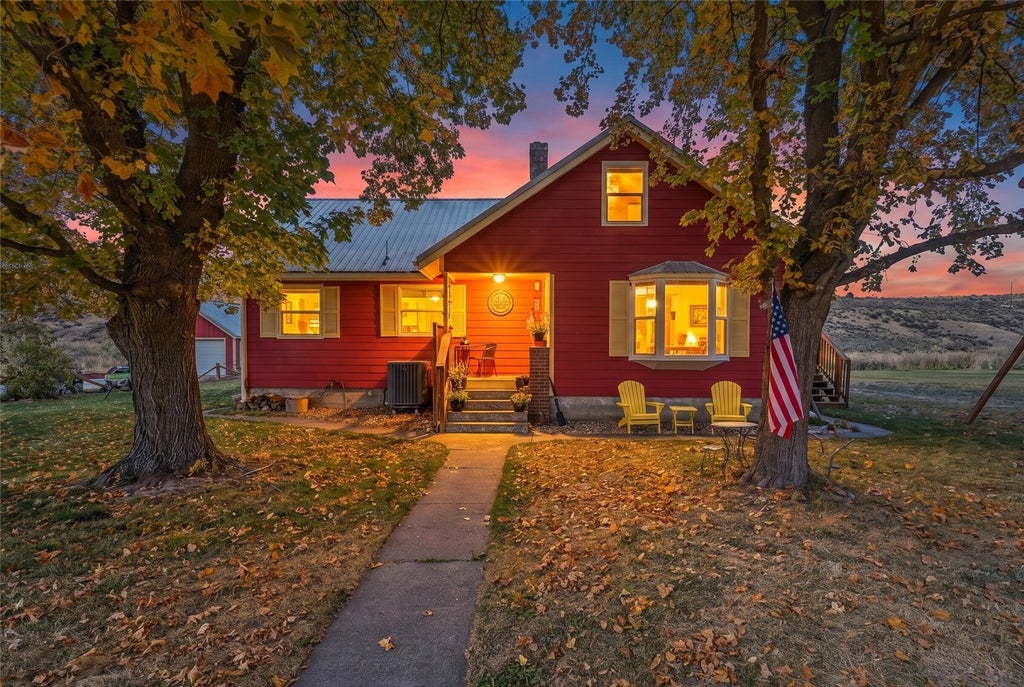 Photo of 23139 Lowe Road E, Lamona, WA 99144 (MLS # 2587803)