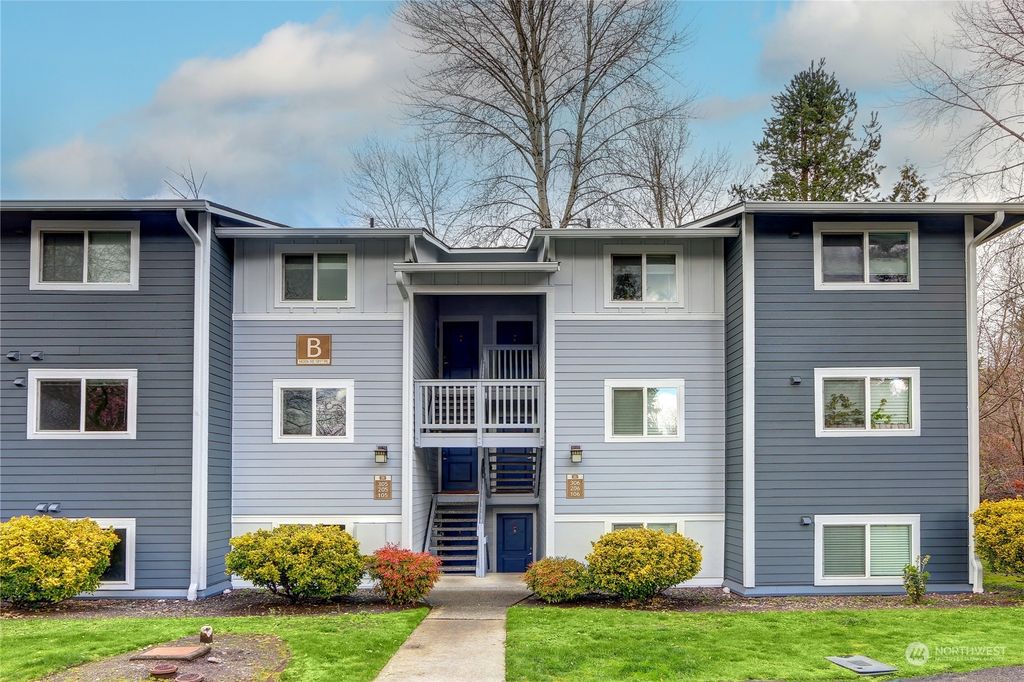 Photo of 14006 NE 181st Place #B205, Woodinville, WA 98072 (MLS # 2052362)
