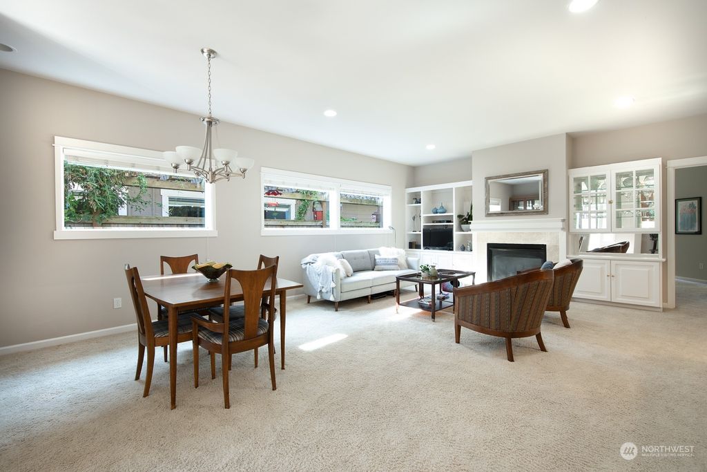 Photo of 1714 NW 195th Street #5, Shoreline, WA 98177 (MLS # 1998835)
