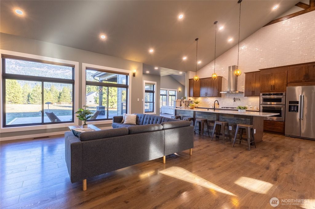 Photo of 1550 Old Cedars Road, Cle Elum, WA 98922 (MLS # 2466548)