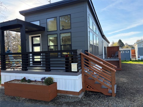 Photo of 1303 30th Street #16, Seaview, WA 98644 (MLS # 2597856)