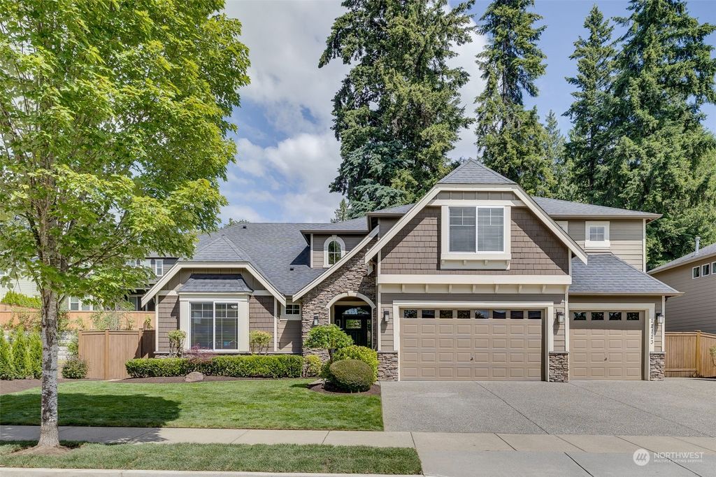 Photo of 22123 32nd Avenue SE, Bothell, WA 98021 (MLS # 2231960)